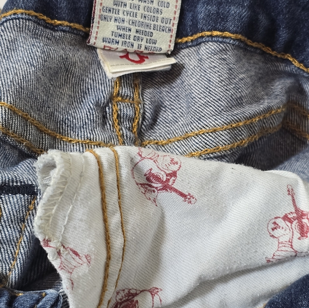 True Religion Womens Low Rise Flared Jeans Sz 28 - Picture 6 of 6